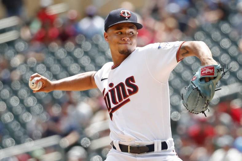 Jul 17, 2022; Minneapolis, Minnesota, USA; Minnesota Twins starting pitcher Chris Archer (17) throws to the Chicago White Sox in the first inning at Target Field. Mandatory Credit: Bruce Kluckhohn-USA TODAY Sports