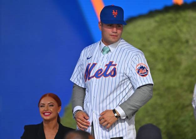 Mets sign first-round pick catcher Kevin Parada