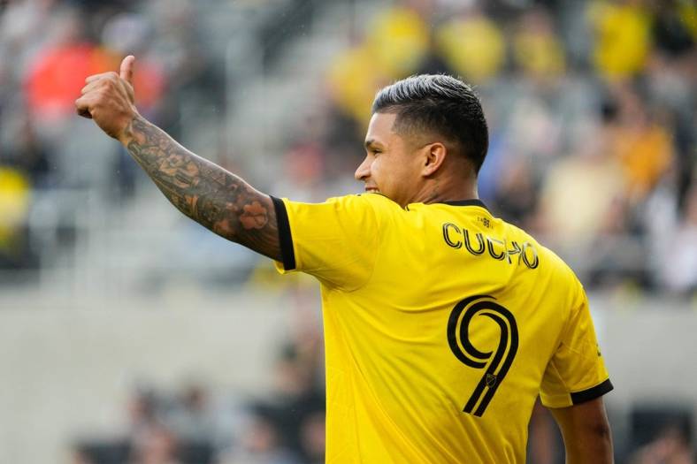 Jul 17, 2022; Columbus, Ohio, USA; Columbus Crew forward Cucho Hernandez (9) gives a thumbs up after a narrow miss on a shot during the first half of the MLS game against the FC Cincinnati at Lower.com Field in Columbus on July 17, 2022. Mandatory Credit: Adam Cairns-The Columbus Dispatch

Mls Fc Cincinnati At Columbus Crew