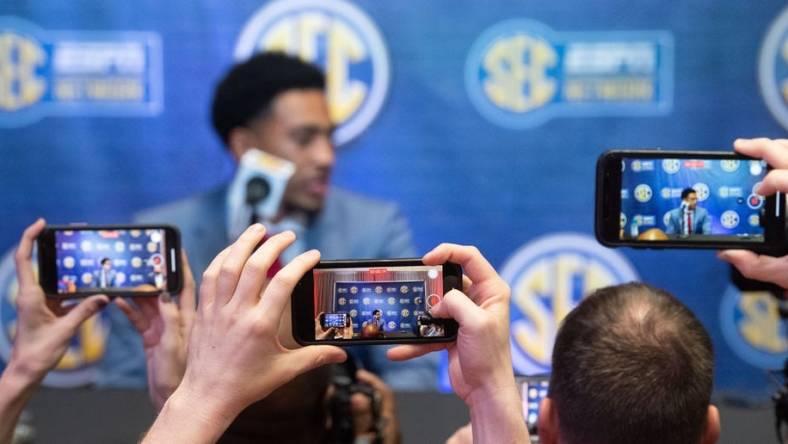 July 19, 2022; Atlanta,GA, USA; Alabama   s Heisman Trophy winning quarterback Bryce Young talks to the media during SEC Media Days at the College Football Hall of Fame in Atlanta Tuesday, July 19, 2022. Gary Cosby Jr.-The Tuscaloosa News

Alabama At Sec Media Days