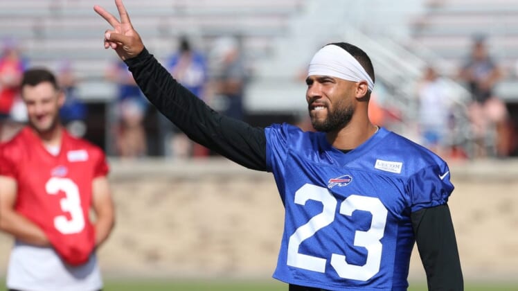 Bills safety Micah Hyde waves to fans as they scream his name as he walks to the field on the second day of the Buffalo Bills training camp at St. John Fisher University in Rochester Monday, July 25, 2022.Sd 072522 Bills Camp 8 Spts