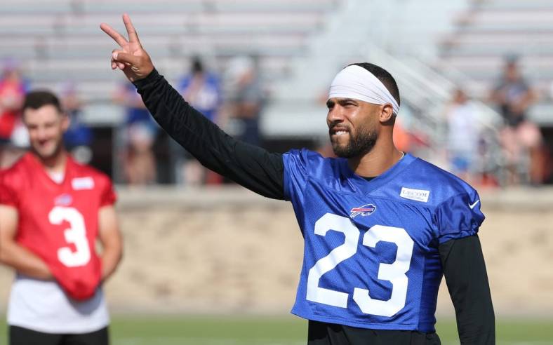 Bills safety Micah Hyde waves to fans as they scream his name as he walks to the field on the second day of the Buffalo Bills training camp at St. John Fisher University in Rochester Monday, July 25, 2022.

Sd 072522 Bills Camp 8 Spts
