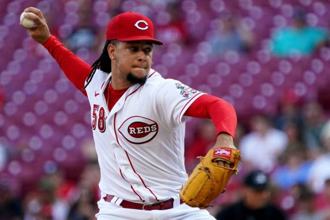 All Star Game: Luis Castillo of Reds pitches perfect inning