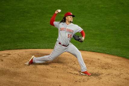 How a Luis Castillo trade to the Minnesota Twins could look
