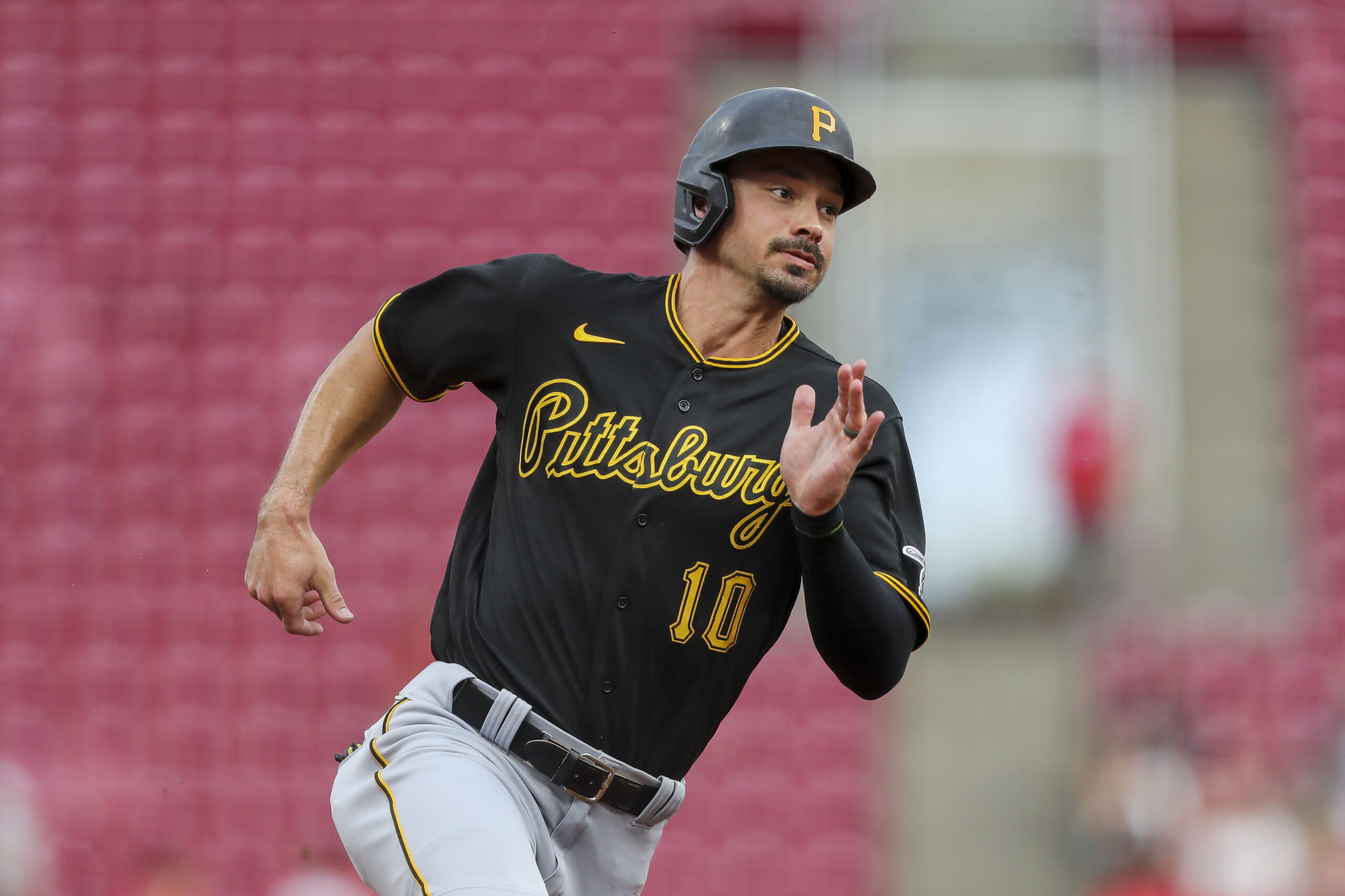 New York Yankees show interest in trading for Pittsburgh Pirates CF Bryan  Reynolds - Sports Illustrated NY Yankees News, Analysis and More