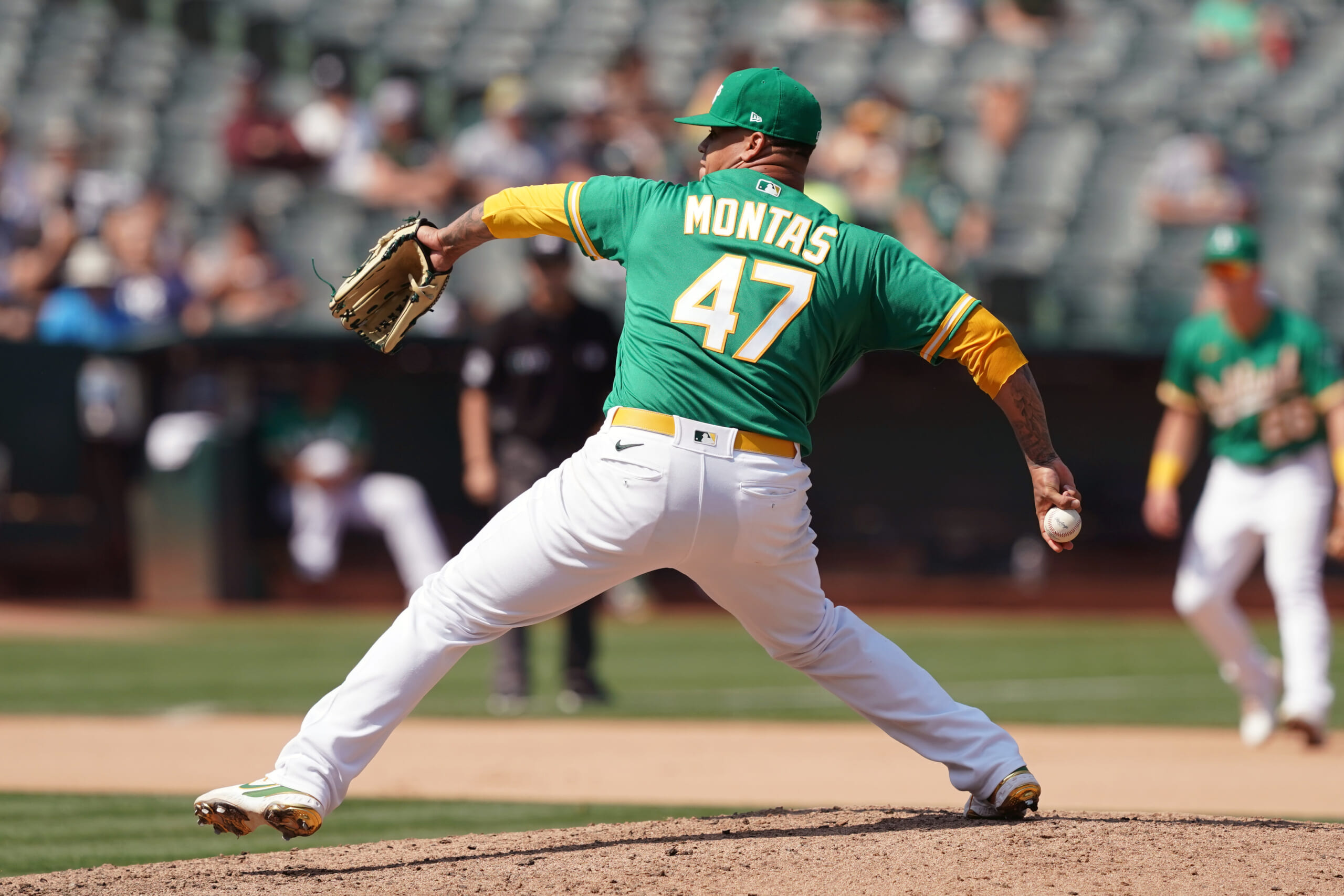 Frankie Montas traded to the New York Yankees