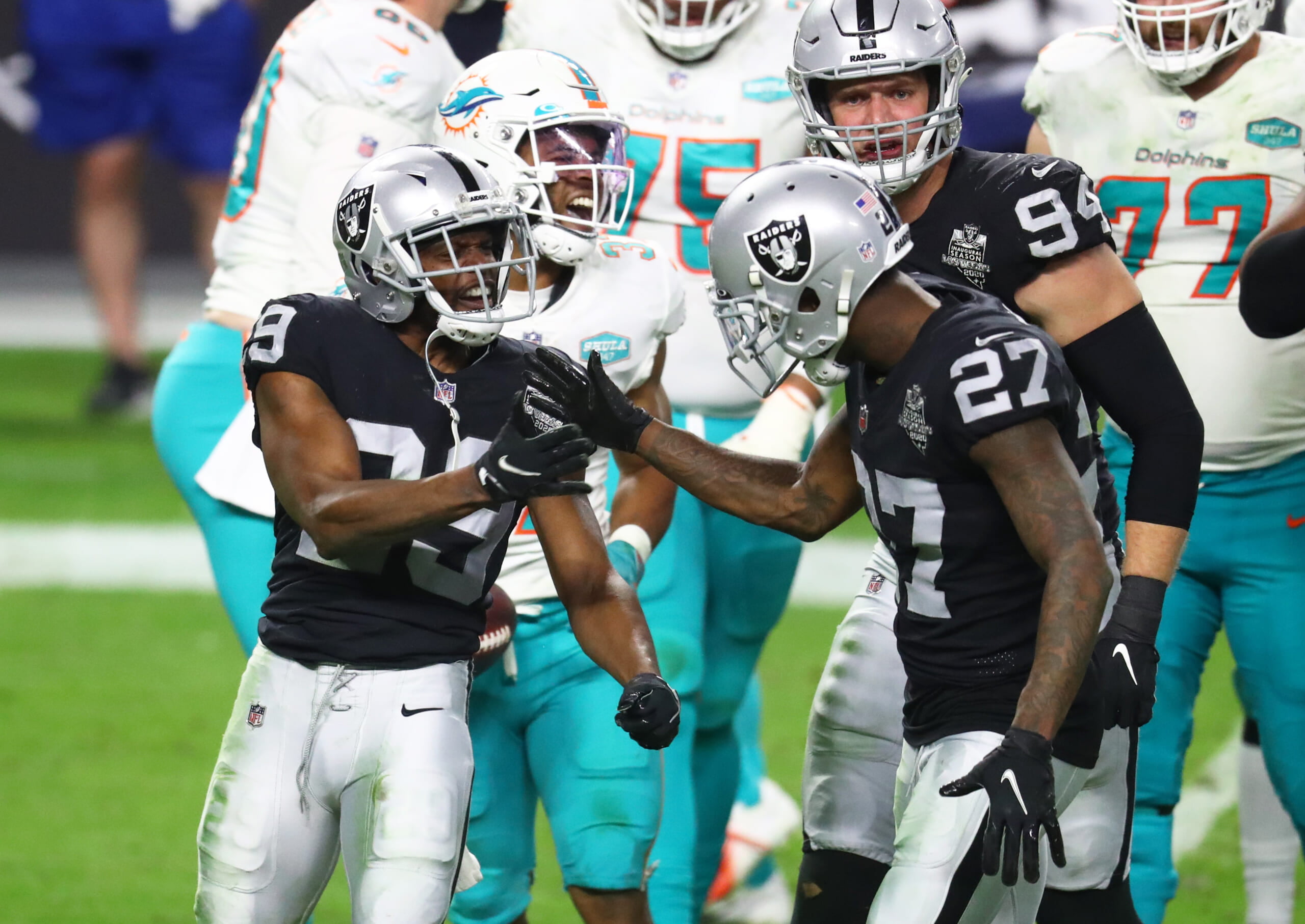 Trayvon Mullen Excels as Las Vegas Raiders Defense Isn't - Sports  Illustrated Las Vegas Raiders News, Analysis and More