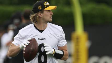 NFL insider suggests Pittsburgh Steelers QB Kenny Pickett might not start until Week 18