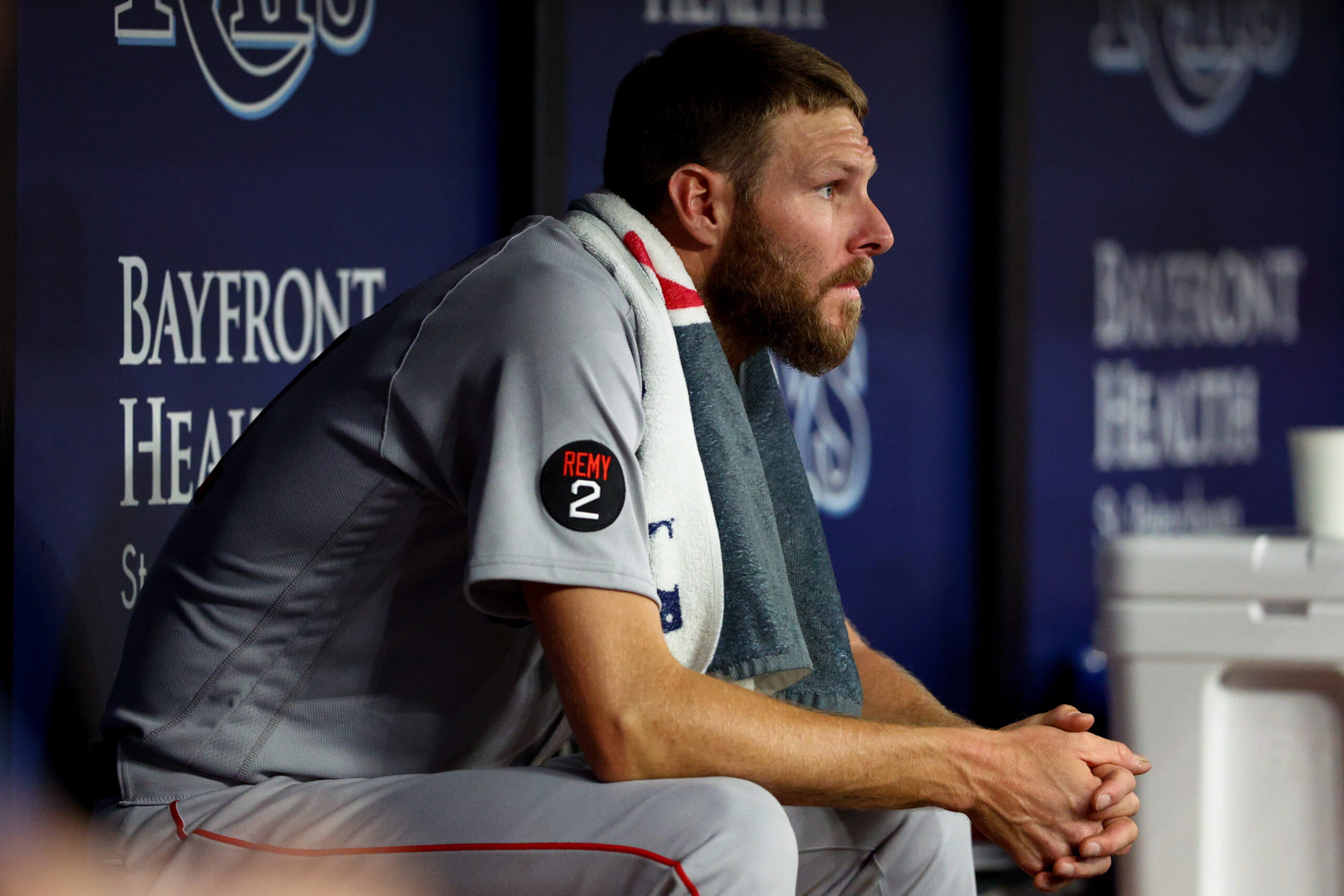 Video: Chris Sale exits game after line drive off pitching hand