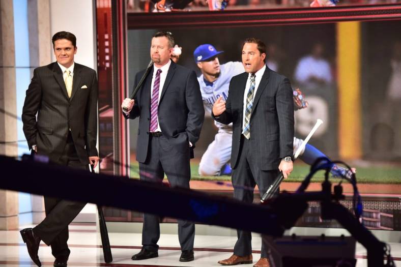 Mark DeRosa, right, a former major league player from Bergen County, now part of the Network's post-season broadcast team, tapes the MLB Tonight show, with broadcasters Greg Amsinger (L), and Sean Casey (center) in 10/12/16

Derosa Mg 11