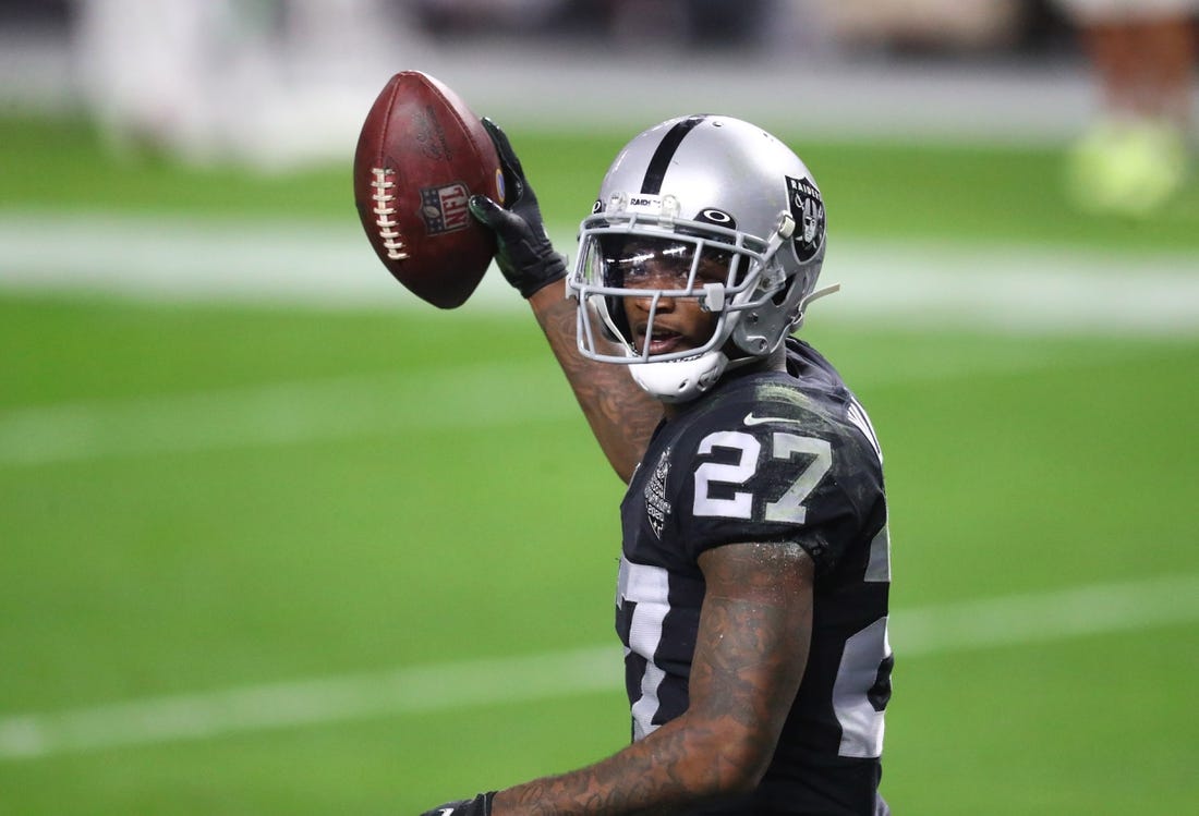 Dec 17, 2020; Paradise, Nevada, USA; Las Vegas Raiders cornerback Trayvon Mullen (27) against the Los Angeles Chargers at Allegiant Stadium. Mandatory Credit: Mark J. Rebilas-USA TODAY Sports