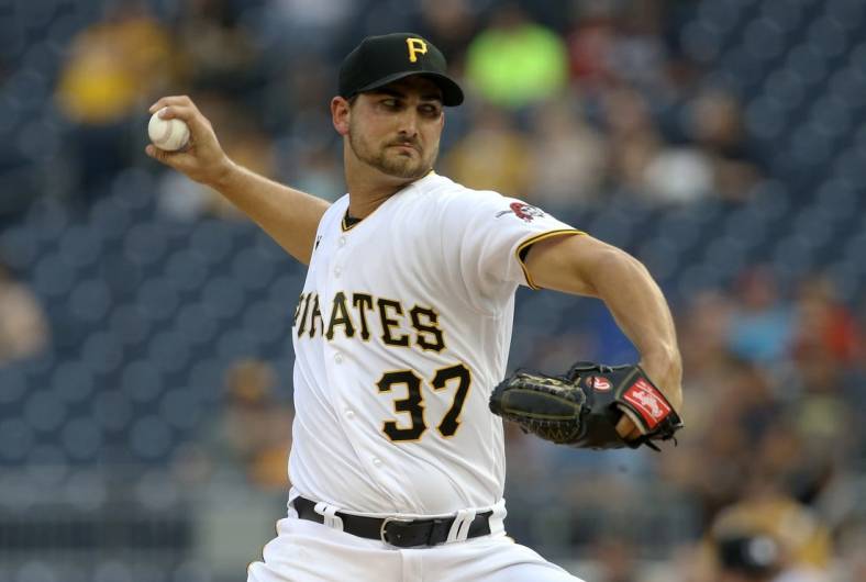 Jul 5, 2021; Pittsburgh, Pennsylvania, USA;  Pittsburgh Pirates pitcher Chase De Jong (37) delivers a pitch against the Atlanta Braves during the first inning at PNC Park. Mandatory Credit: Charles LeClaire-USA TODAY Sports