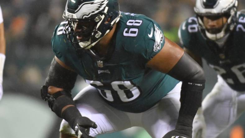 Dec 21, 2021; Philadelphia, Pennsylvania, USA; Philadelphia Eagles offensive tackle Jordan Mailata (68) prepares to block against the Washington Football Team at Lincoln Financial Field. Mandatory Credit: Eric Hartline-USA TODAY Sports