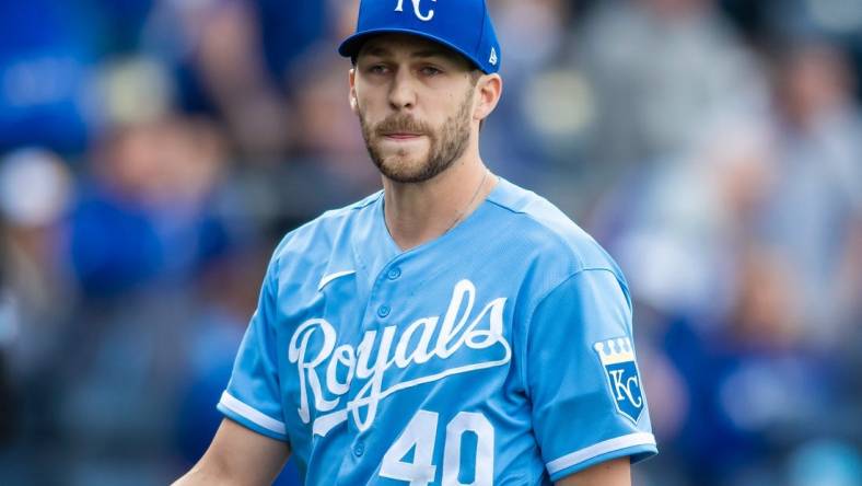 Apr 9, 2022; Kansas City, Missouri, USA;  Kansas City Royals relief pitcher Collin Snider (40) against the Cleveland Guardians at Kauffman Stadium. Mandatory Credit: Nick Tre. Smith (FLO)-USA TODAY Sports