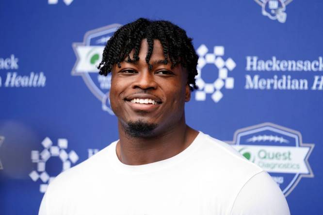 New York Giants linebacker Azeez Ojulari talks to reporters after organized team activities (OTAs) at the training center in East Rutherford on Thursday, May 19, 2022.

Nfl Ny Giants Practice
