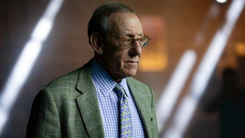 Miami Dolphins owner Stephen Ross enters field before game against Los Angeles Chargers in Miami Gardens, September 29, 2019.  [ALLEN EYESTONE/The Palm Beach Post]

Maimi Dolphins Vs Los Angeles Chargers