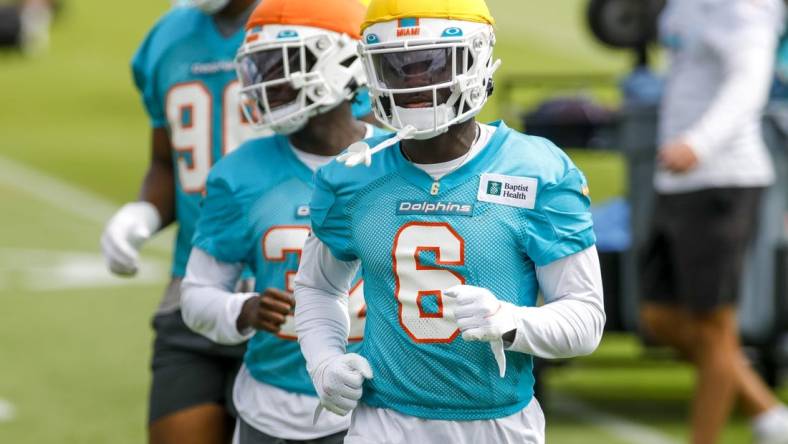 Jun 2, 2022; Miami Gardens, Florida, USA; Miami Dolphins cornerback Trill Wiliams (6) runs on the field during minicamp at Baptist Health Training Complex. Mandatory Credit: Sam Navarro-USA TODAY Sports