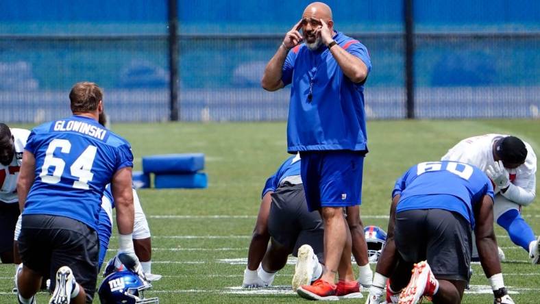 New York Giants offensive line coach Bobby Johnson on the field for mandatory minicamp at the Quest Diagnostics Training Center on Tuesday, June 7, 2022, in East Rutherford.

News Giants Mandatory Minicamp