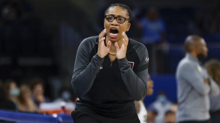 Jun 17, 2022; Chicago, Illinois, USA; Atlanta Dream head coach Tanisha Wright yells to the team during the first half of a WNBA game against the Chicago Sky at Wintrust Arena. Mandatory Credit: Kamil Krzaczynski-USA TODAY Sports