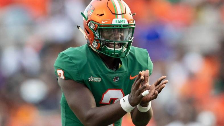 Florida A&M Rattlers quarterback Cameron Sapp (2) waits for the snap during a game between Florida A&M University and Alabama State University at Bragg Memorial Stadium in Tallahassee, Fla. Saturday, Oct. 2, 2021.

Famu Vs Alabama State 100221 490