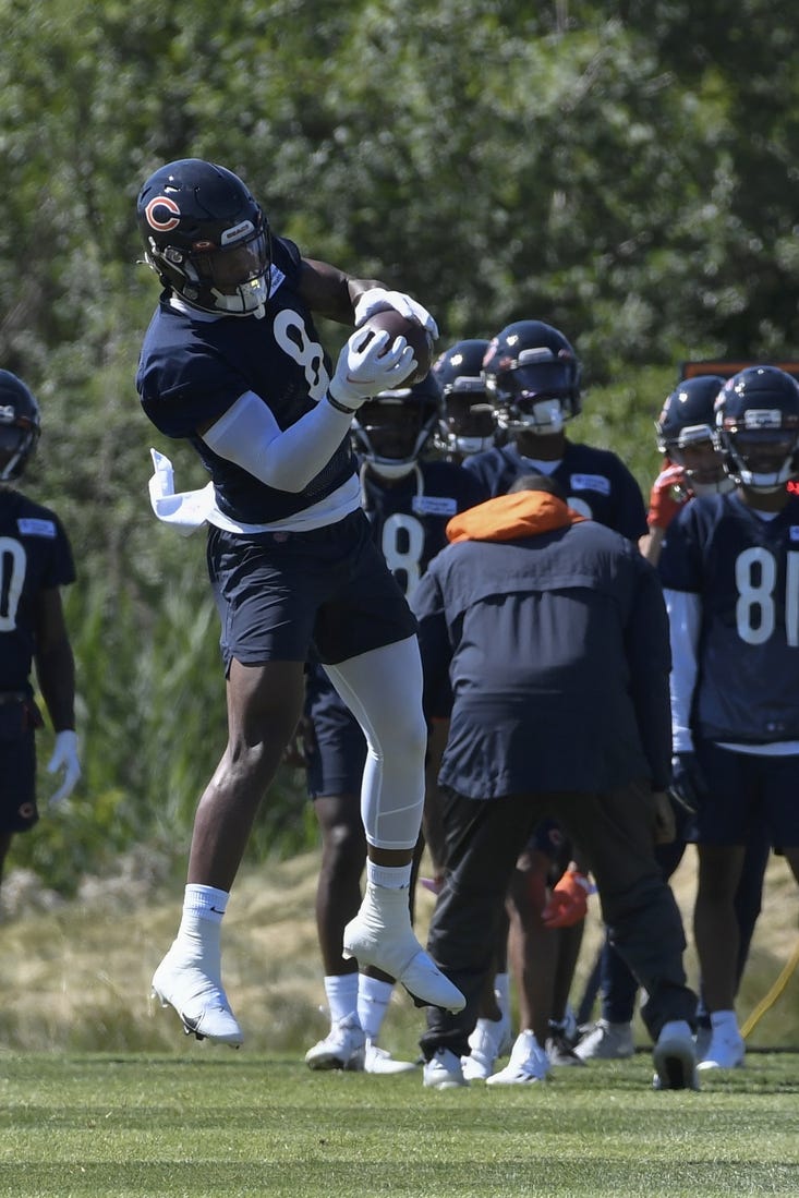 Jul 29, 2022; Lake Forest, IL, USA;  Chicago Bears wide receiver N'Keal Harry (8) catches a pass during training camp at PNC Center at Halas Hall. Mandatory Credit: Matt Marton-USA TODAY Sports