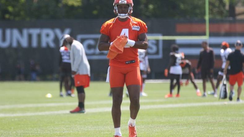 Cleveland Browns quarterback Deshaun Watson was welcomed with cheers during Saturday's training camp, the first day of practice that was open to fans.