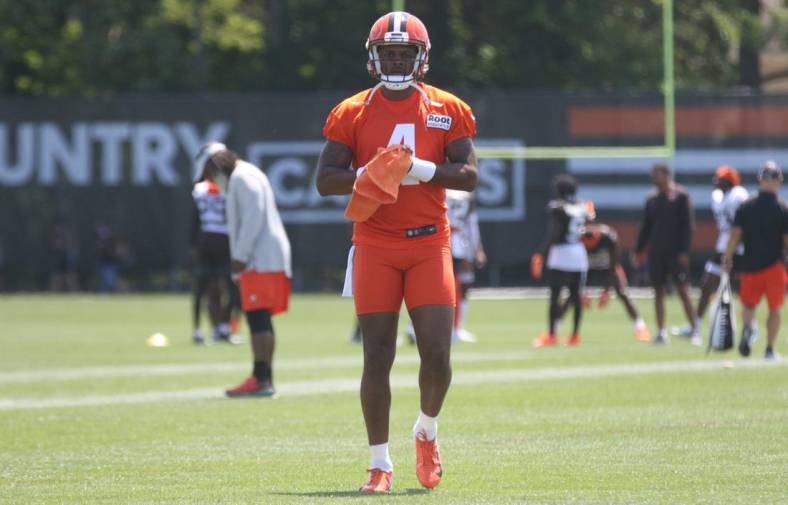 Cleveland Browns quarterback Deshaun Watson was welcomed with cheers during Saturday's training camp, the first day of practice that was open to fans.