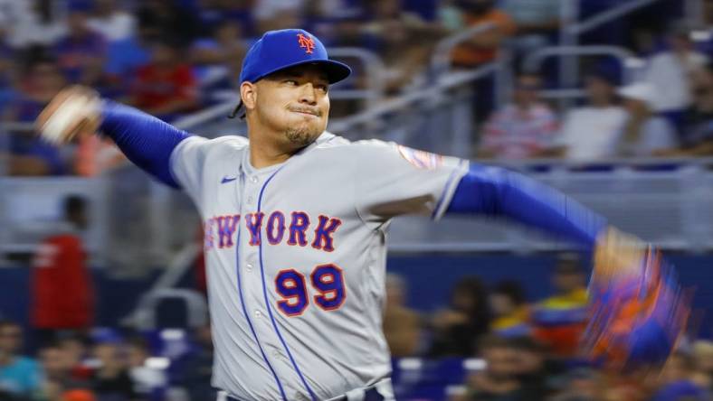 Jul 31, 2022; Miami, Florida, USA; New York Mets starting pitcher Taijuan Walker (99) delivers a pitch during the first inning against the Miami Marlins at loanDepot Park. Mandatory Credit: Sam Navarro-USA TODAY Sports