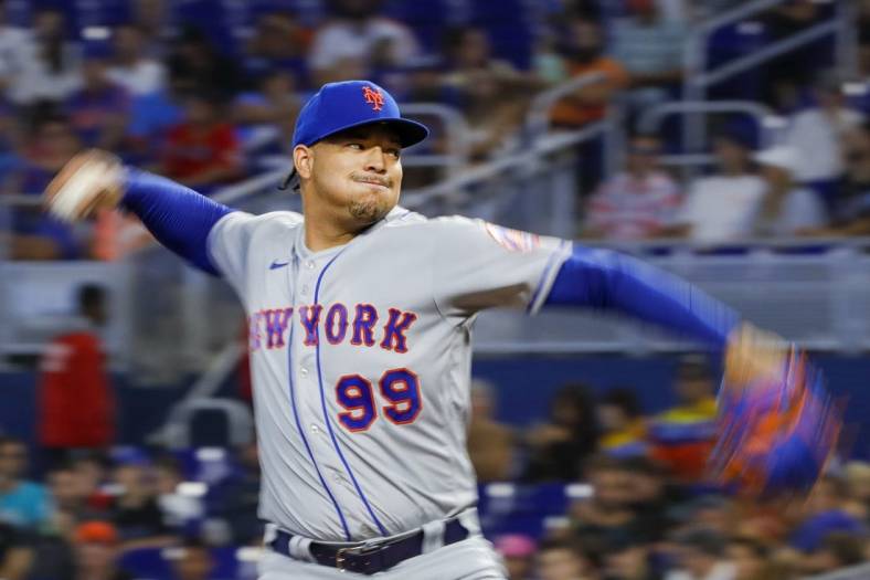 Jul 31, 2022; Miami, Florida, USA; New York Mets starting pitcher Taijuan Walker (99) delivers a pitch during the first inning against the Miami Marlins at loanDepot Park. Mandatory Credit: Sam Navarro-USA TODAY Sports