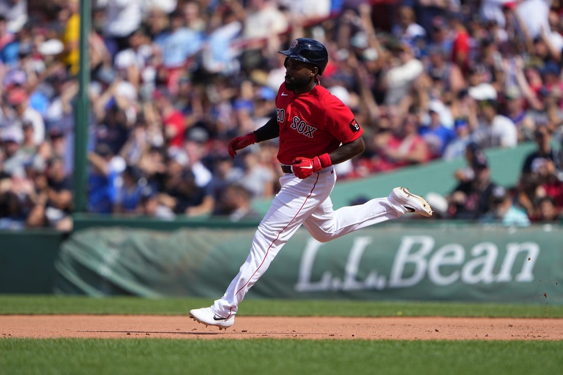 Red Sox reacquire Jackie Bradley Jr. in trade with Brewers