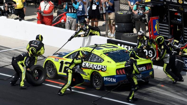 NASCAR Cup Series driver Ryan Blaney (12) makes a pit stop Sunday, July 31, 2022, during the Verizon 200 at the Brickyard at Indianapolis Motor Speedway.