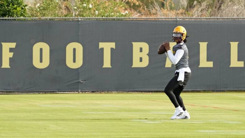 Aug 3, 2022; Tempe, Arizona, USA; Arizona State quarterback Emory Jones (5) during workouts at the Kajikawa practice field. Mandatory Credit: Rob Schumacher-Arizona Republic

Football Asu Practice