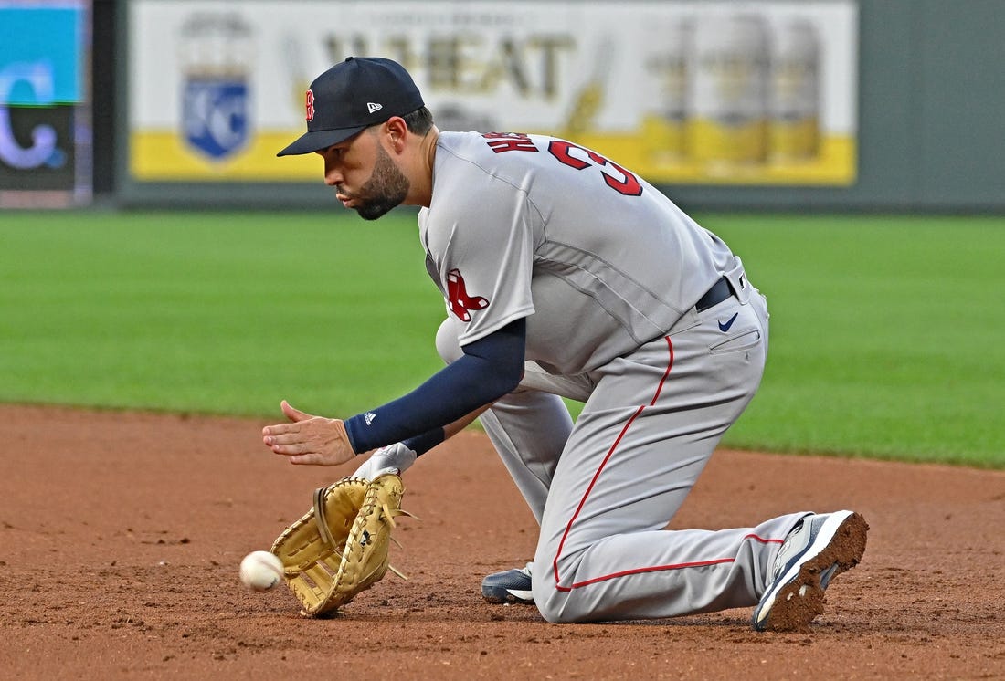 As Eric Hosmer makes Red Sox debut, he's looking forward to