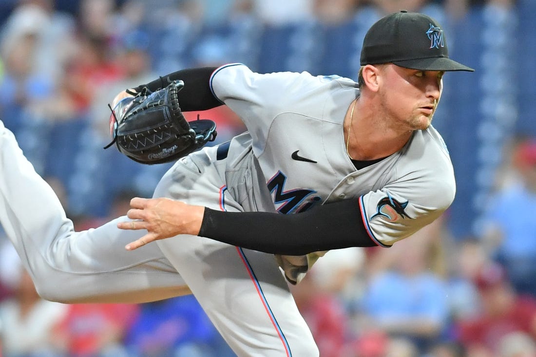 Aug 9, 2022; Philadelphia, Pennsylvania, USA; Miami Marlins starting pitcher Braxton Garrett (60) 
throws a pitch against the Philadelphia Phillies during the first inning at Citizens Bank Park. Mandatory Credit: Eric Hartline-USA TODAY Sports