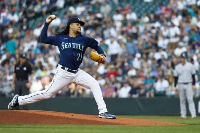 Luis Castillo to make first Seattle Mariners start at Yankee Stadium