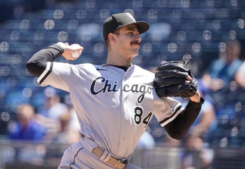 Aug 11, 2022; Kansas City, Missouri, USA; Chicago White Sox starting pitcher Dylan Cease (84) delivers a pitch against the Kansas City Royals in the first inning at Kauffman Stadium. Mandatory Credit: Denny Medley-USA TODAY Sports