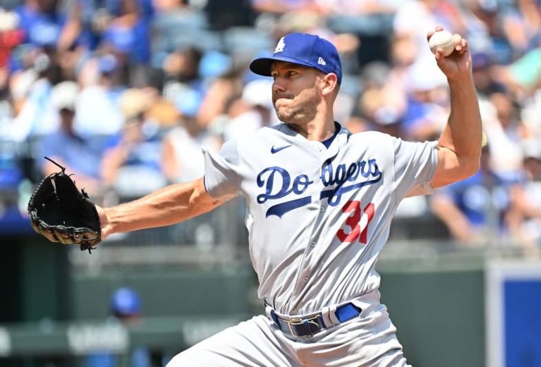 Aug 14, 2022; Kansas City, Missouri, USA;  Los Angeles Dodgers starting pitcher Tyler Anderson (31) delivers a ptich during the first inning against the Kansas City Royals at Kauffman Stadium. Mandatory Credit: Peter Aiken-USA TODAY Sports