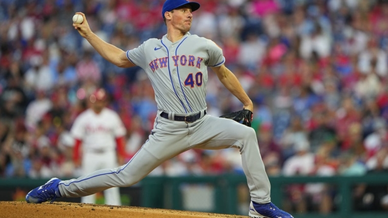 Aug 19, 2022; Philadelphia, Pennsylvania, USA; New York Mets pitcher Chris Bassitt (40) delivers a pitch against the Philadelphia Phillies during the first inning at Citizens Bank Park. Mandatory Credit: Gregory Fisher-USA TODAY Sports