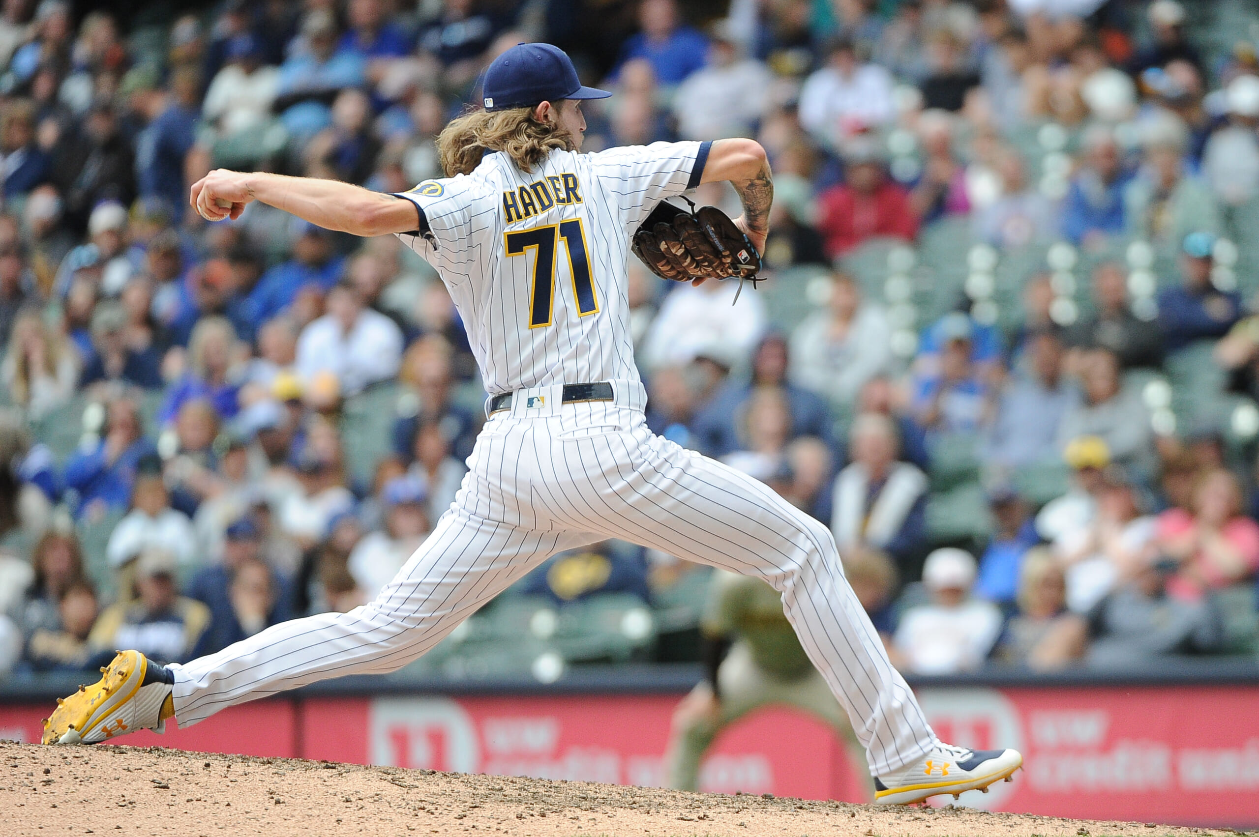 Padres reportedly trade for Josh Hader