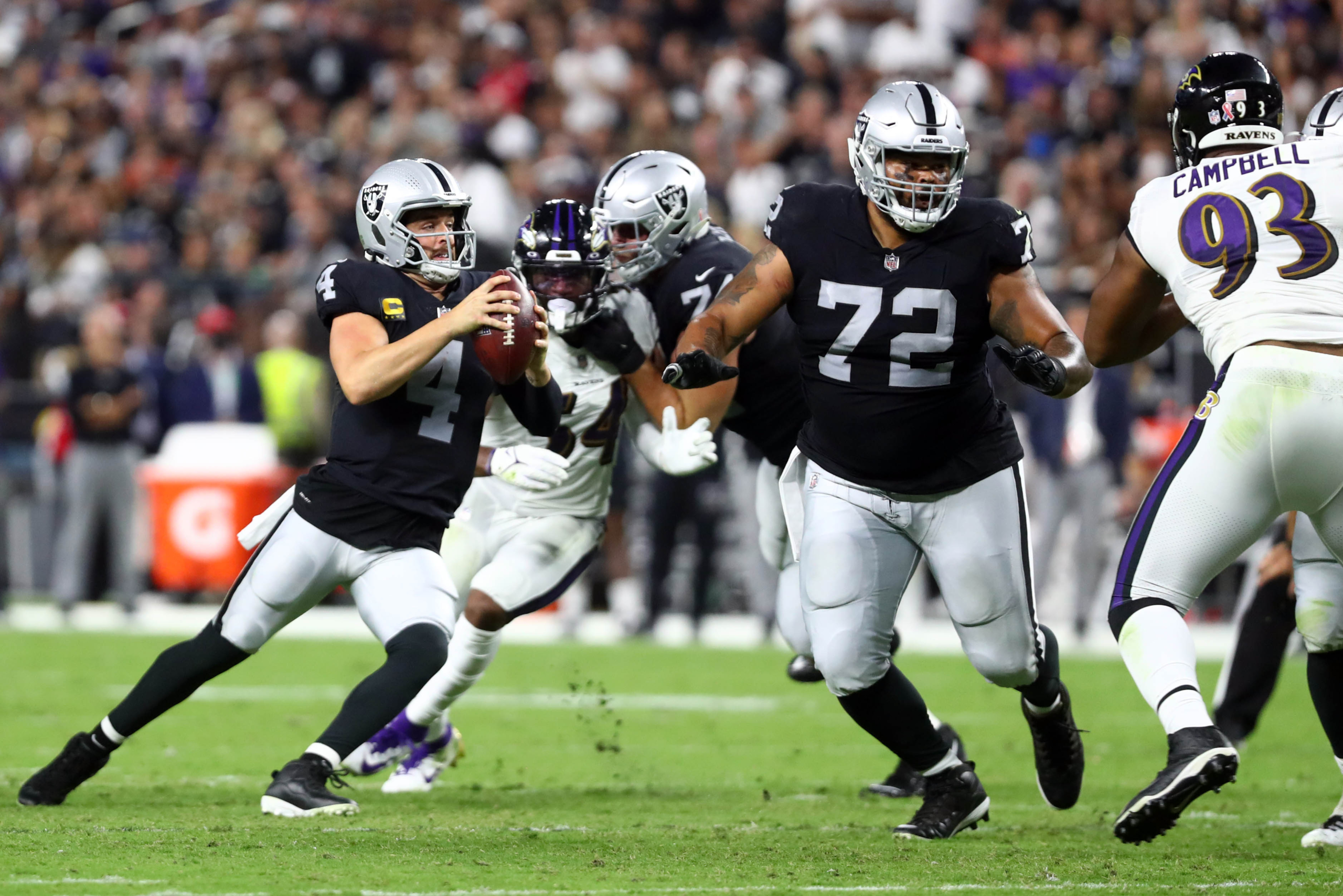 Why Jermaine Eluemunor is the Las Vegas Raiders’ best option at right tackle