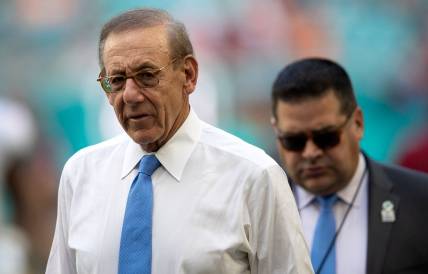 Miami Dolphins stripped of 2023 first-round pick, owner Stephen Ross suspended for tampering with Tom Brady and Sean Payton