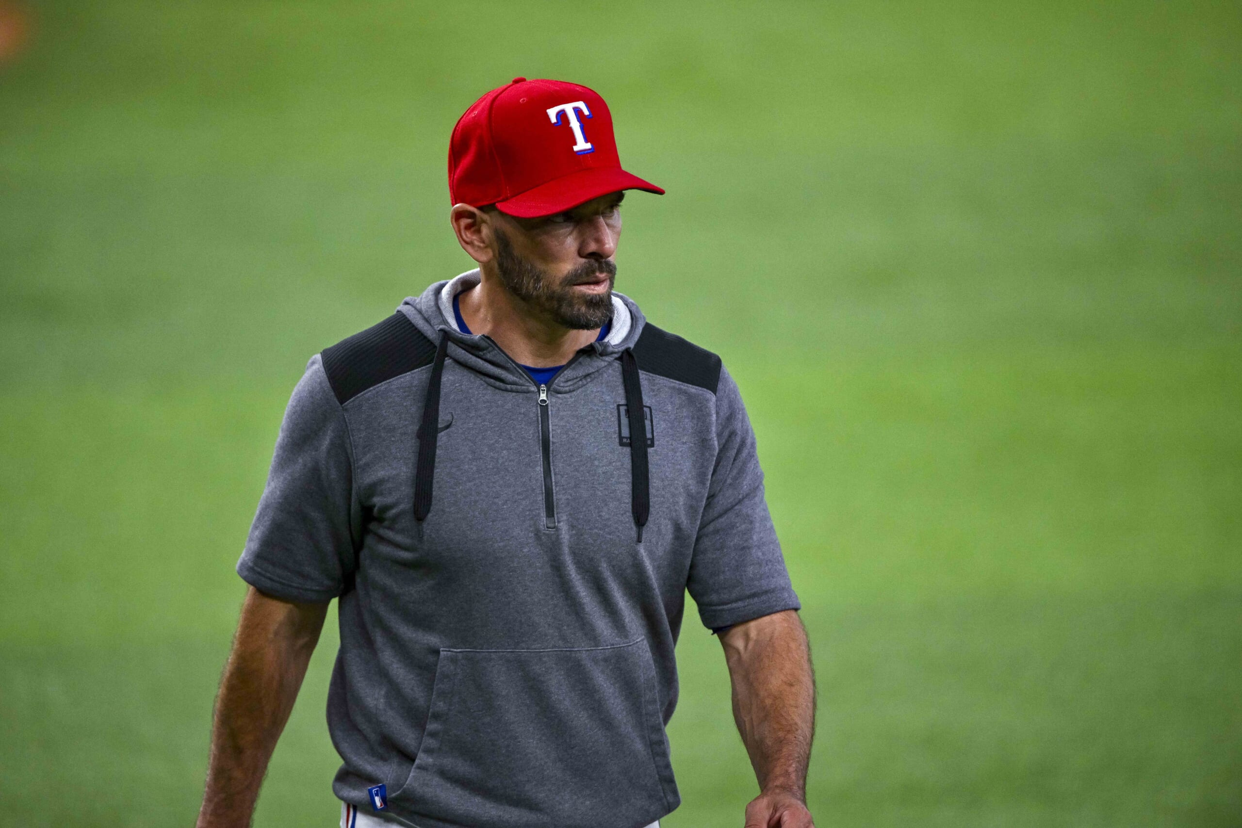 Rangers fire manager Woodward in midst of his 4th straight losing season