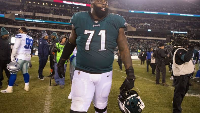 (File Photo) Jason Peters walks the field after after defeating the Dallas Cowboys 17-9 Sunday night.

Sports Eagles Cowboys