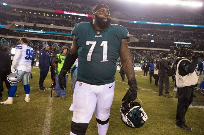Dallas Cowboys sign Jason Peters to practice squad