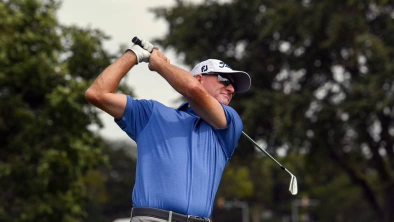 Steve Flesch tees off during the final round of the Sanford International golf tournament on Sunday, September 19, 2021, at the Minnehaha Country Club in Sioux Falls.

Sanford International Finals 010