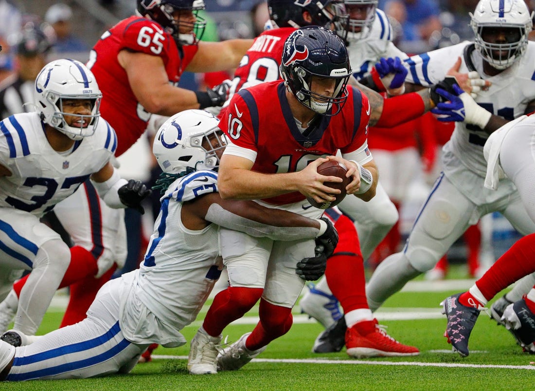 Another new QB, familiar foe: Colts open against Texans