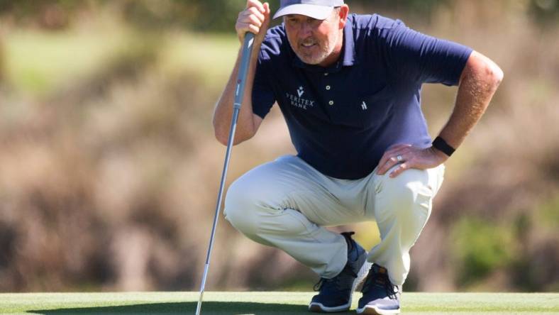 Paul Stankowski gets up a putt during the Chubb Classic's final round on Sunday, Feb. 20, 2022 at the Tibur  n Golf Club in Naples, Fla.

Ndn 20220220 Chubb Classic Final Round 0155