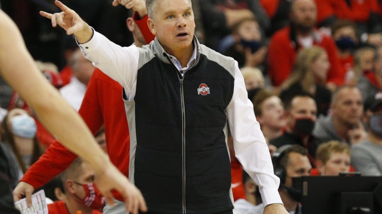 Ohio State Head Coach Chris Holtmann yells to his team during the OSU mens basketball game against Niagara in Columbus, Ohio, on Friday, Nov. 12, 2021.Ags Ceb Osumb 1112 248 1
