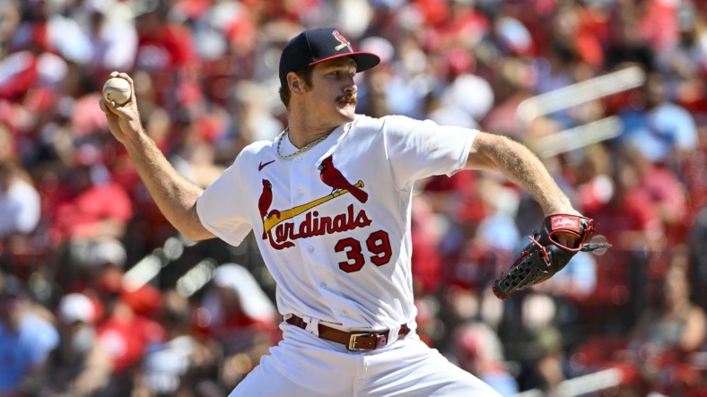 Aug 14, 2022; St. Louis, Missouri, USA;  St. Louis Cardinals starting pitcher Miles Mikolas (39) pitches against the Milwaukee Brewers during the eighth inning at Busch Stadium. Mandatory Credit: Jeff Curry-USA TODAY Sports