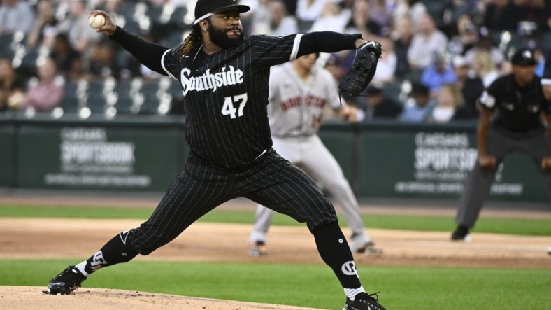 Aug 15, 2022; Chicago, Illinois, USA;  Chicago White Sox starting pitcher Johnny Cueto (47) delivers against the Houston Astros during the first inning at Guaranteed Rate Field. Mandatory Credit: Matt Marton-USA TODAY Sports